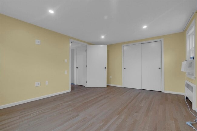 Building Photo - 104 Mishawum Rd