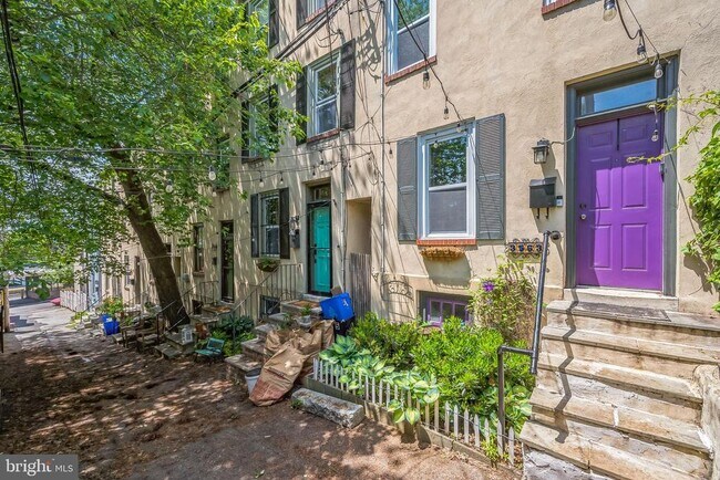 Building Photo - 3563 Lafayette St