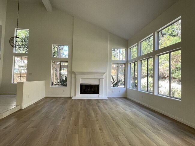 Building Photo - 1780 Blackbird Cir