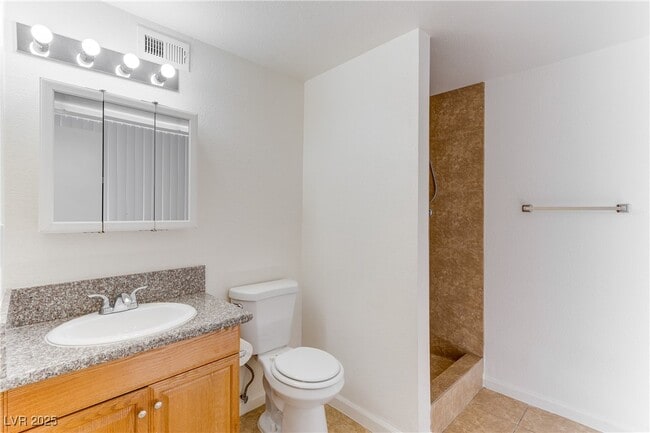 Building Photo - 4605 Cinderella Ln