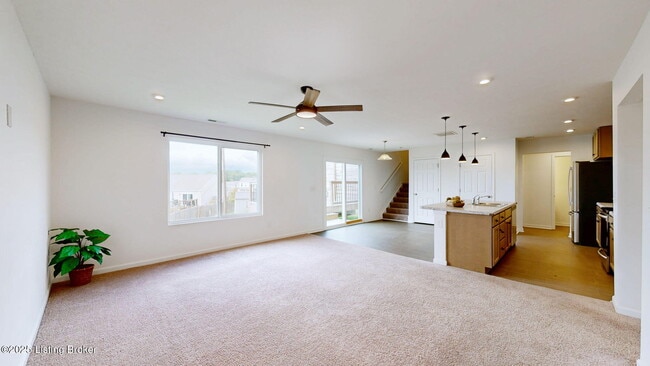 Building Photo - 192 Blue Ridge Cir