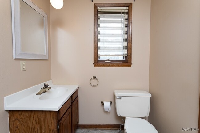 Building Photo - 265 Depew Ave