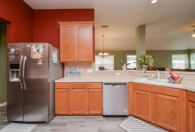 Building Photo - 24810 Sageford Ct