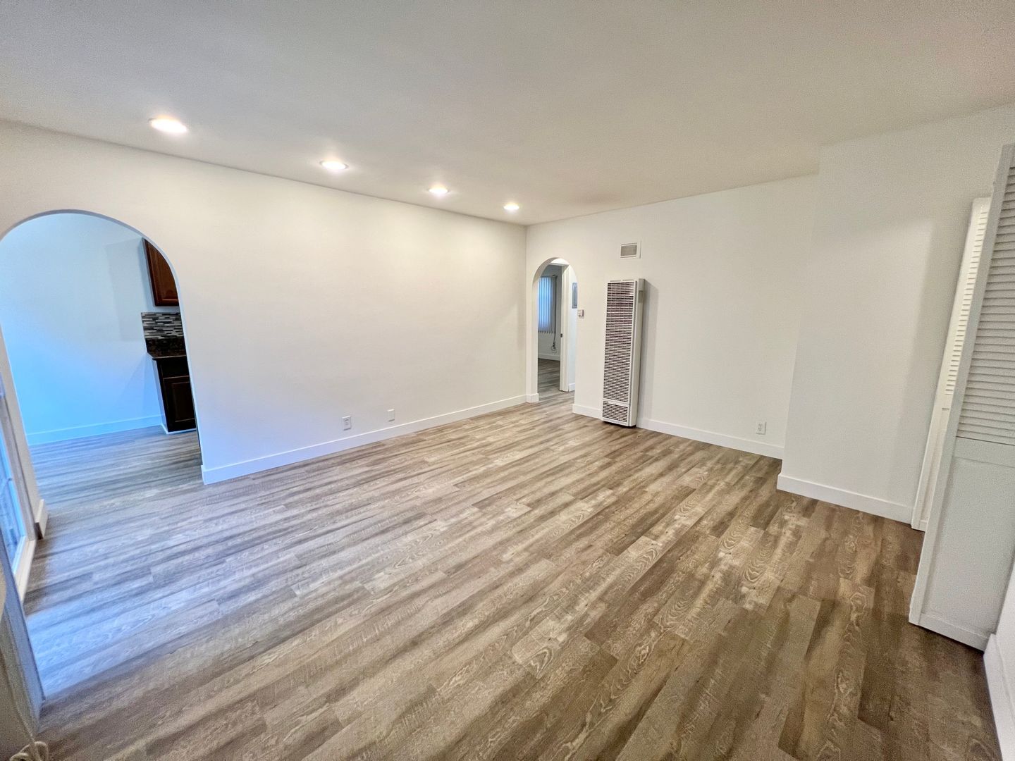 Building Photo - 3608 Keystone Av