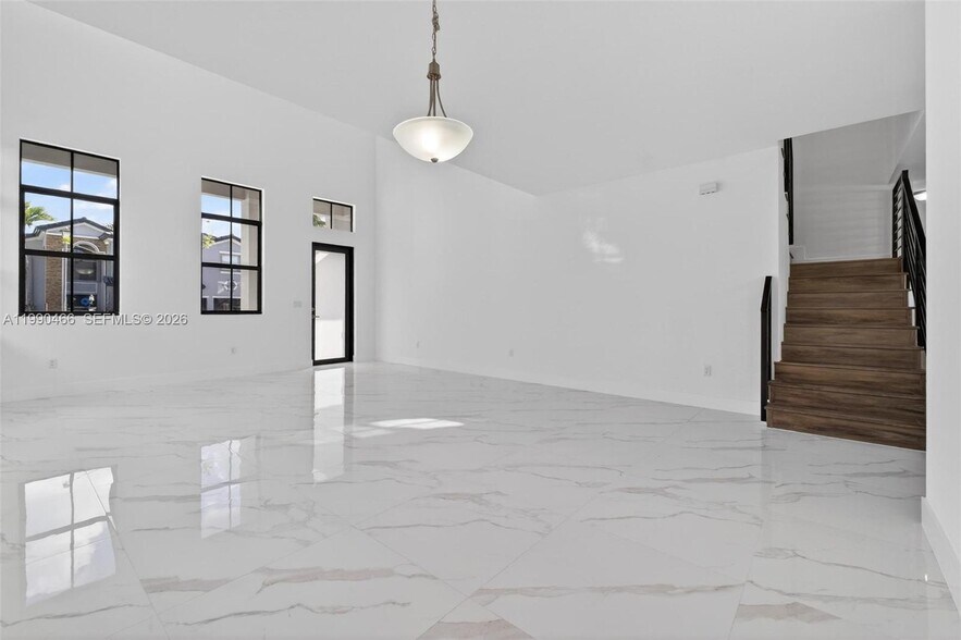 Building Photo - 15441 SW 20th Ln