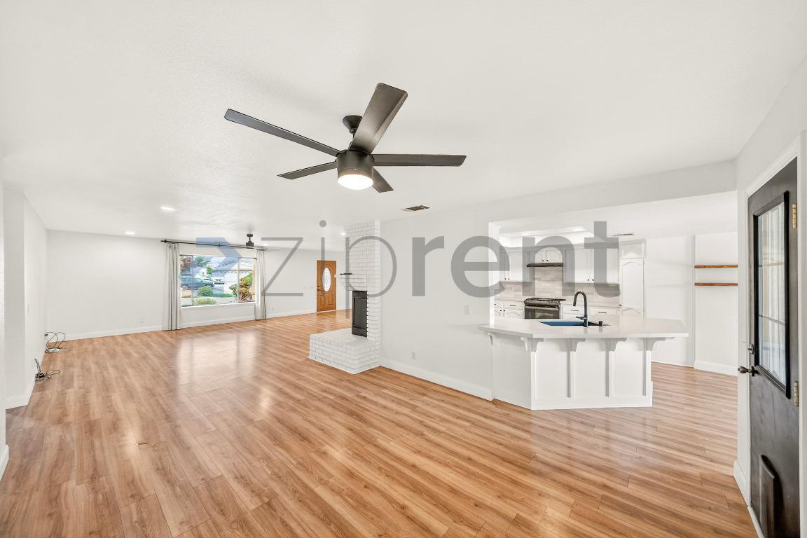 Building Photo - 7211 Amanda Way