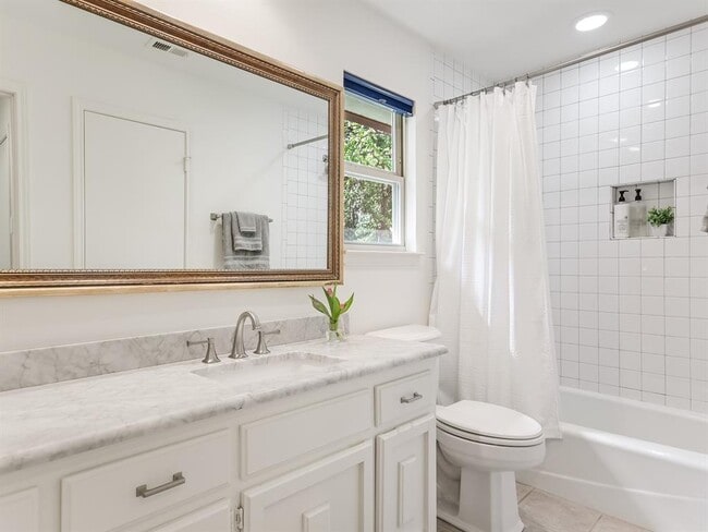 Building Photo - 8314 Bent Tree Rd