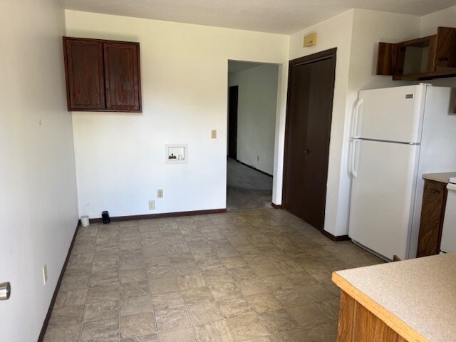 Building Photo - 601 Rizek Dr