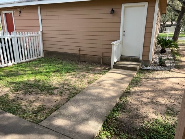 Building Photo - 125A Michaelis Rd