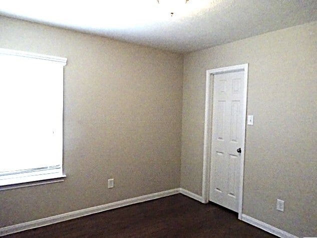 Building Photo - 5931 Brenwood Trails Ln