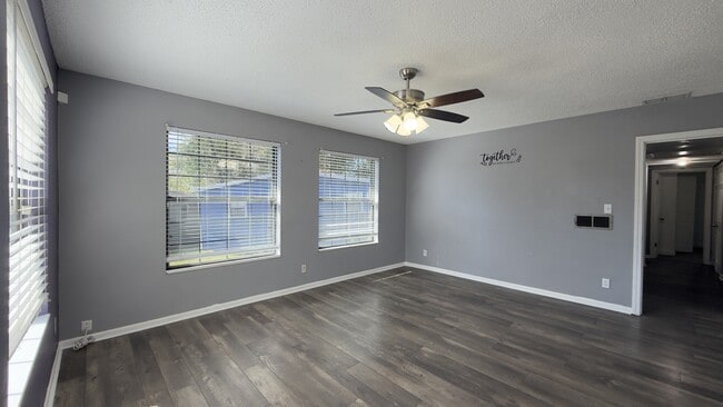 Building Photo - 1480 Alecia Dr