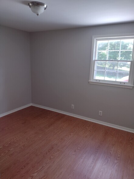 Building Photo - 1307 Indian Springs Rd