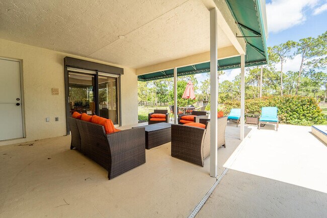 Building Photo - 5562 Reynolds Rd