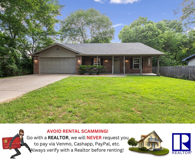 Primary Photo - 1135 N Vista Pl
