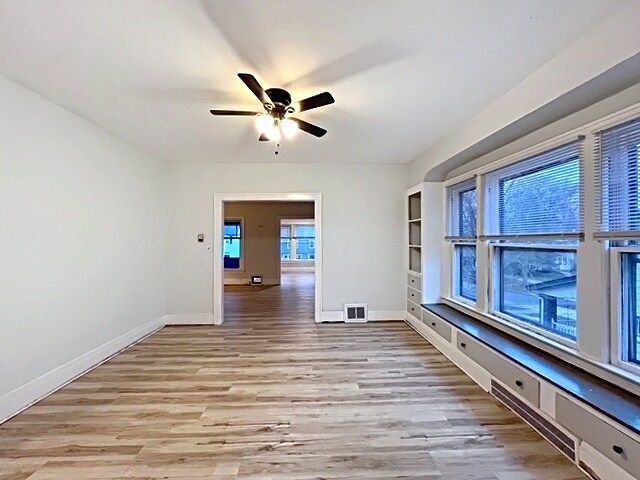 Building Photo - 3365 E Scarborough Rd