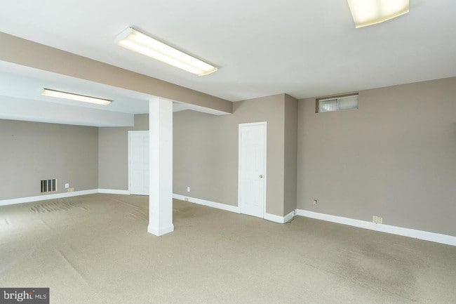 Building Photo - 16843 Harbour Town Dr