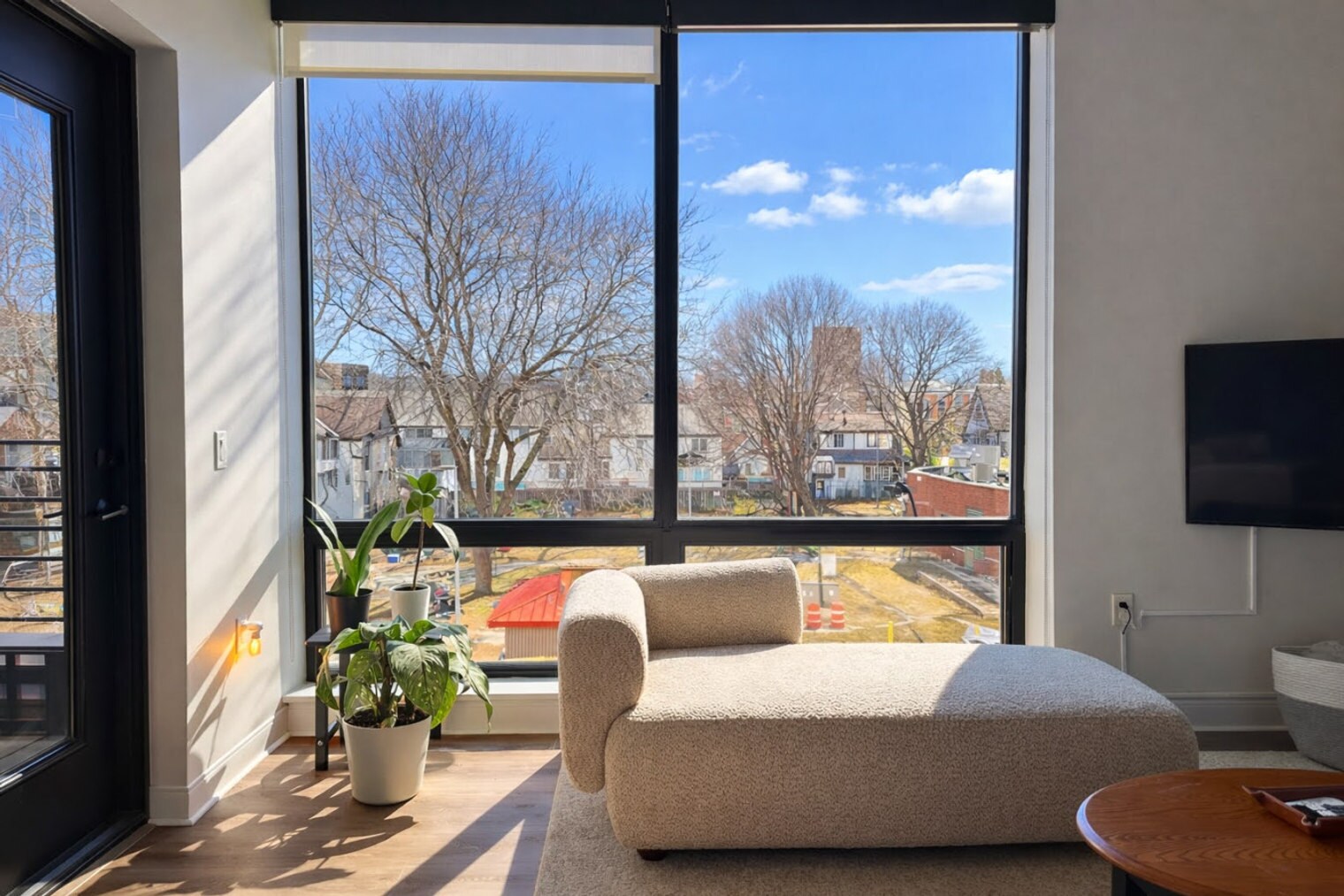 Building Photo - 1632 N Franklin Pl