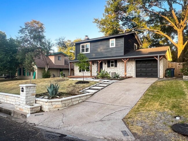 Building Photo - 8519 Shenandoah Dr