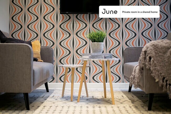 Building Photo - Room in Shared 3 bed/1.5 bath home