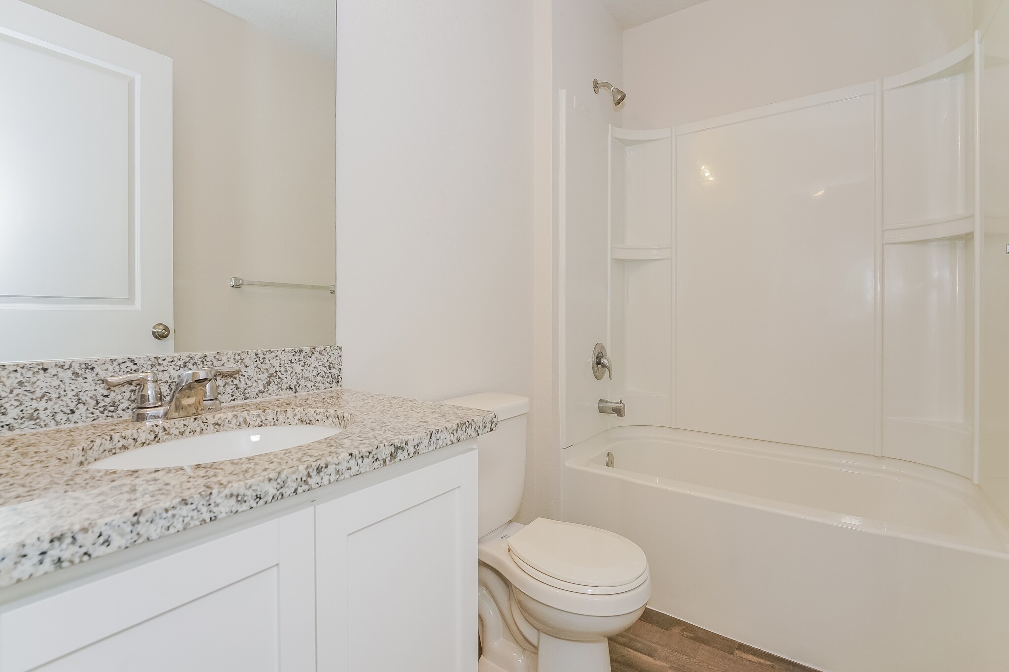 Building Photo - 6830 N Pavilion Loop