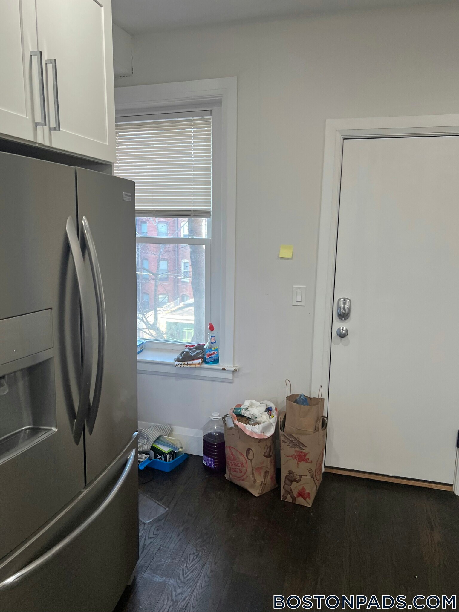 Building Photo - 7 Strathmore Rd