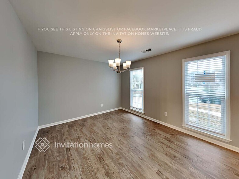 Building Photo - 1969 Morning Ln