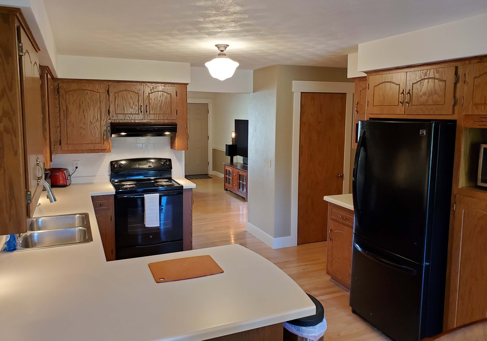 Building Photo - 1502 W Weiland Ln