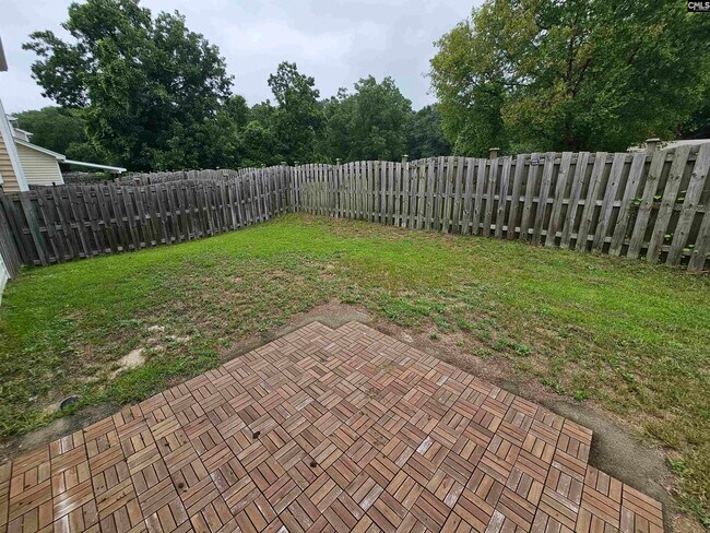 Building Photo - 124 Harvest Glen Ln