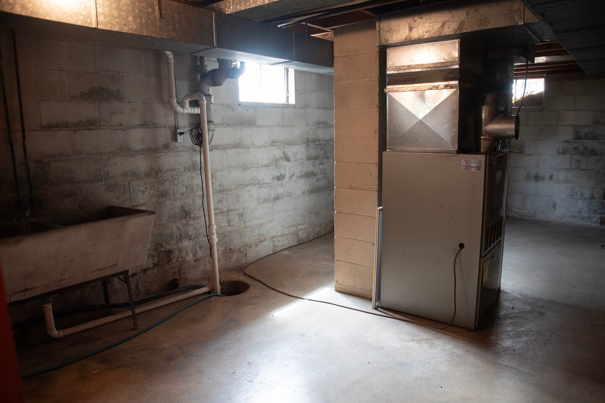 Building Photo - 1349 Lititz Rd