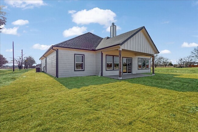 Building Photo - 2355 Co Rd 376