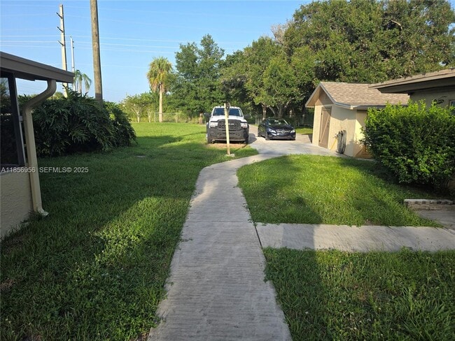 Building Photo - 4321 Kirby Loop Rd