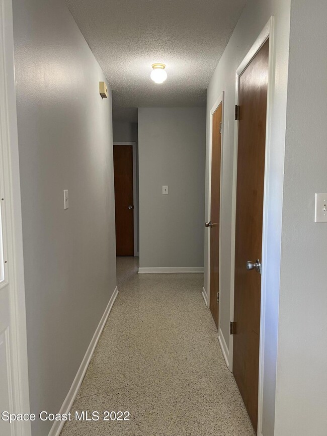 Building Photo - 2643 Cherrywood Ln