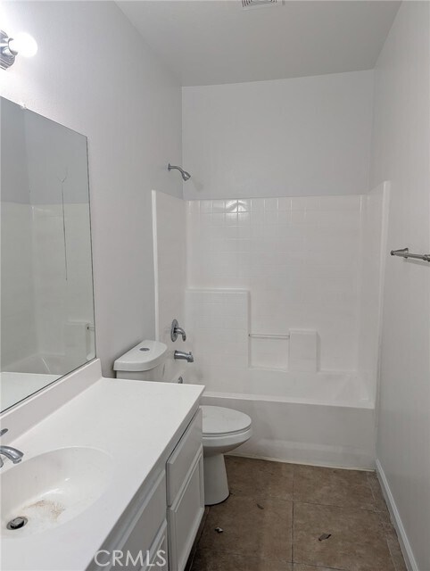 Building Photo - 14600 Rosemary Dr