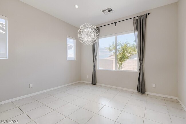 Building Photo - 342 Homeward Way