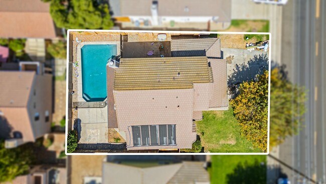 Building Photo - 3665 Fosberg Rd