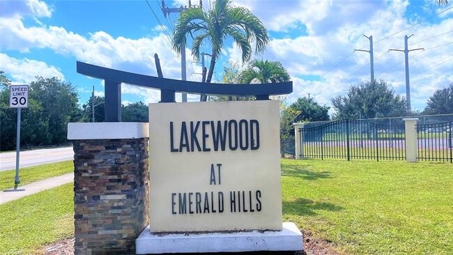 Building Photo - 3600 N 56th Ave