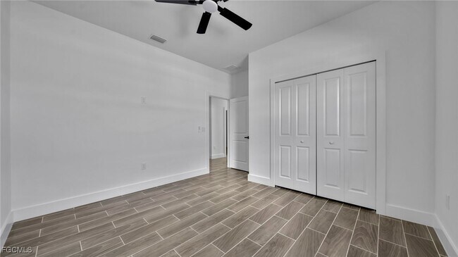 Building Photo - 1121 Hightower Ave S