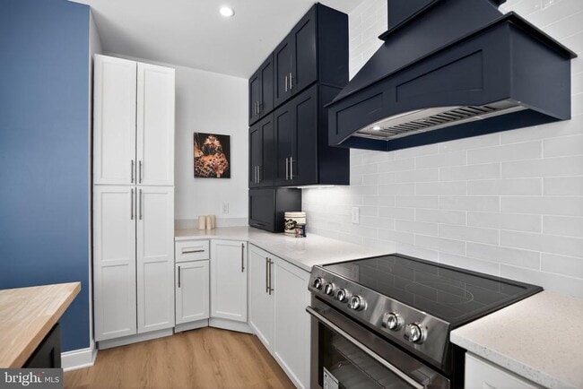 Building Photo - 508 Richey Ave
