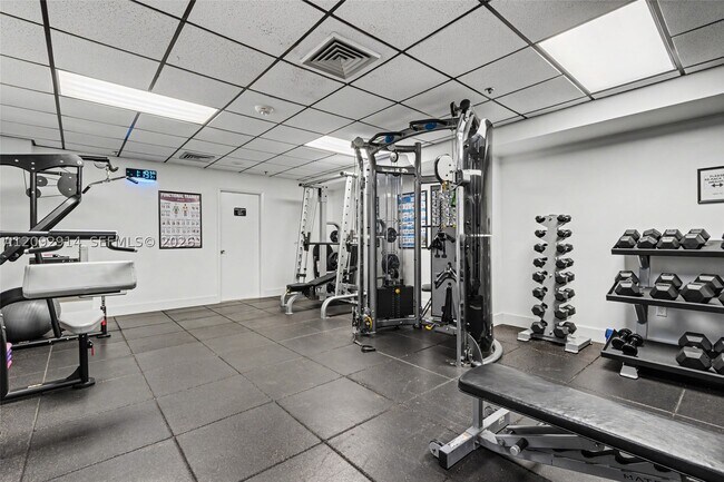 Building Photo - 1201 S Ocean Dr