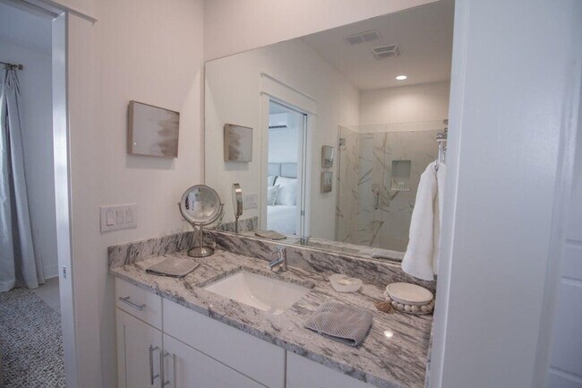 Building Photo - 141 Valdare Ln