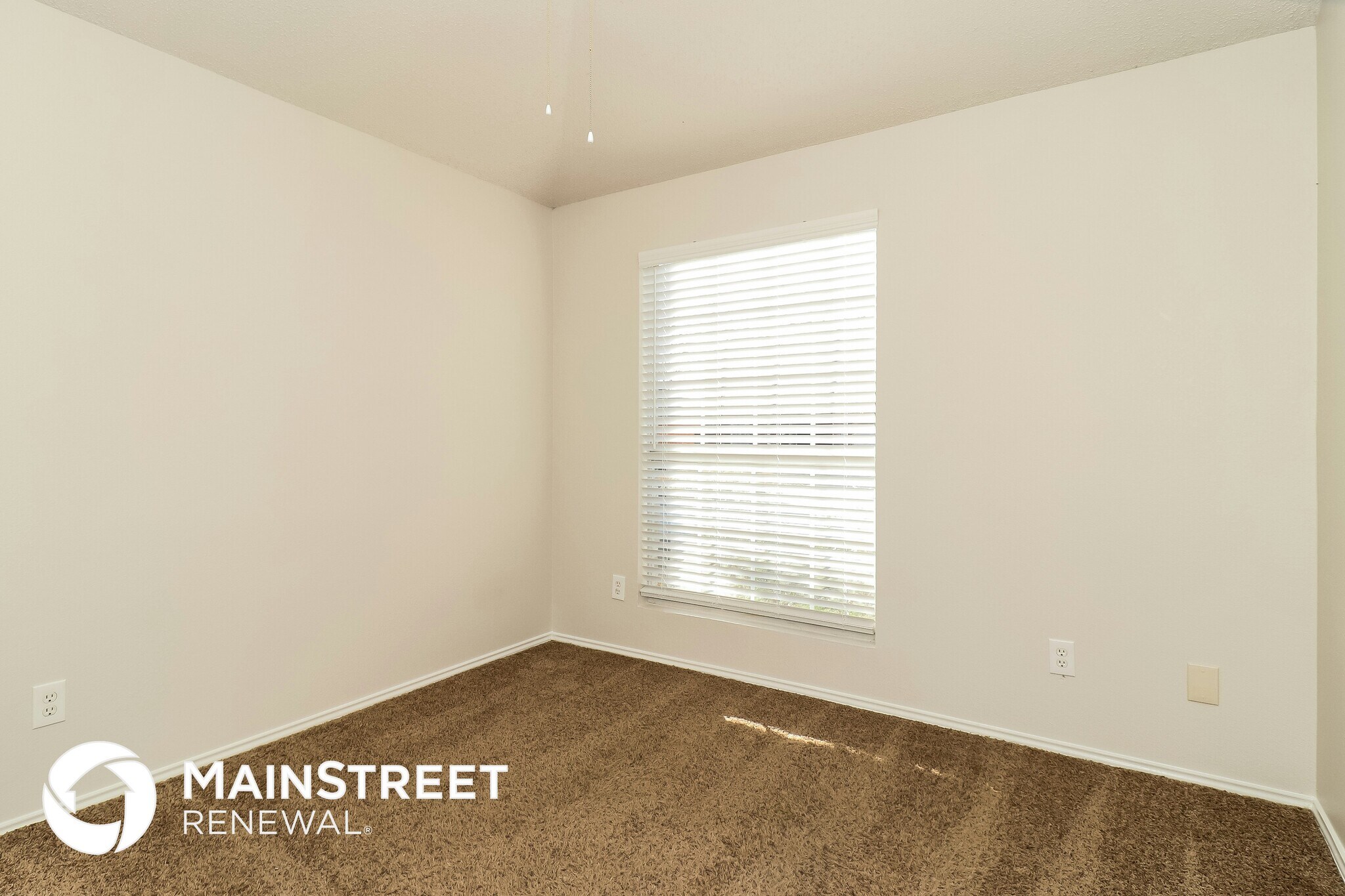 Building Photo - 7701 Amsterdam Ln