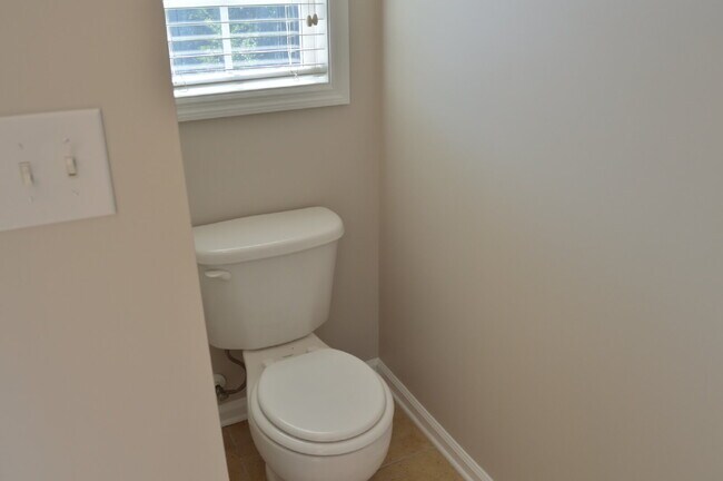 Building Photo - 60 Cobblestone Dr