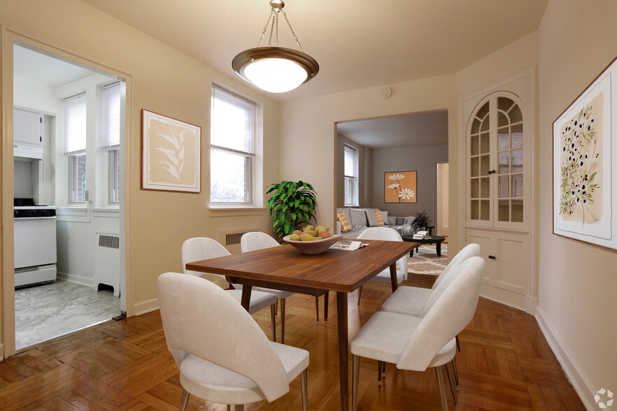 Building Photo - The Mayfair Apartments