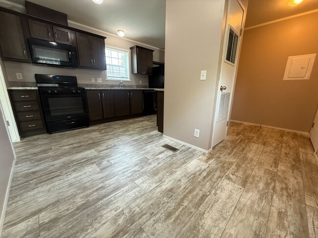 Building Photo - 11750 Cascade Cir