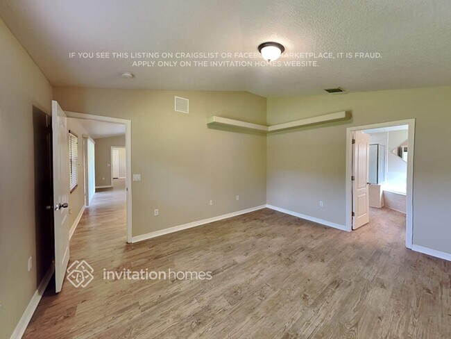 Building Photo - 1141 Creekview Ct