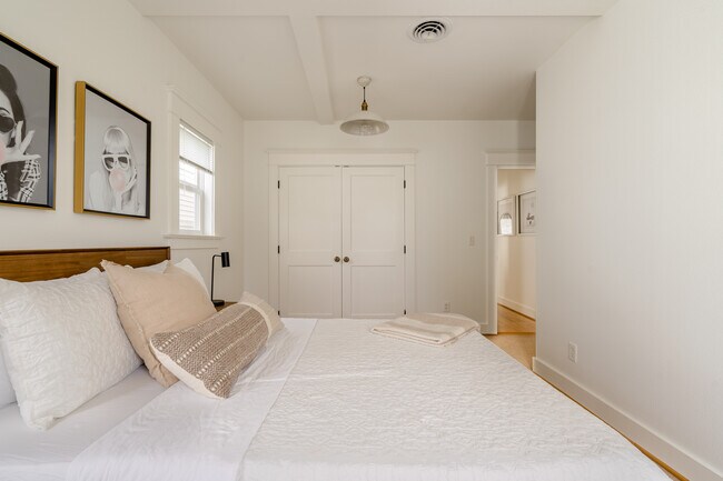 Building Photo - 4065 N Mississippi Ave