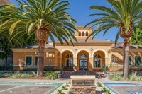Building Photo - Beautiful & Spacious 3bd Condo With Great ...