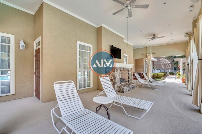 Building Photo - Spacious 2BR Condo with Luxury Amenities - Available August 17