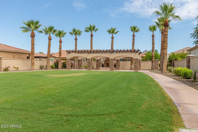 Building Photo - 2931 Madison Vistas Dr