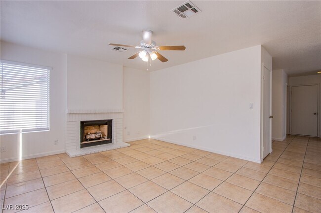 Building Photo - 6726 Paljay Ct